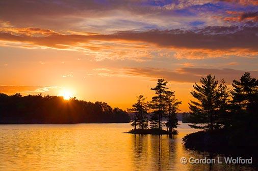 Frontenac Axis Sunset_17680.jpg - Ontario Land o' Lakes photographed in the Frontenac Axis of the Canadian Shield south of Westport, Ontario, Canada.